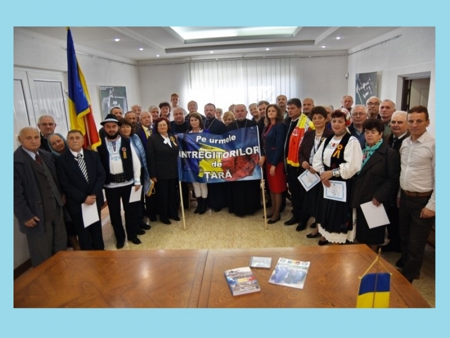 La Cernăuți: PE URMELE &Icirc;NTREGITORILOR DE ȚARĂ
