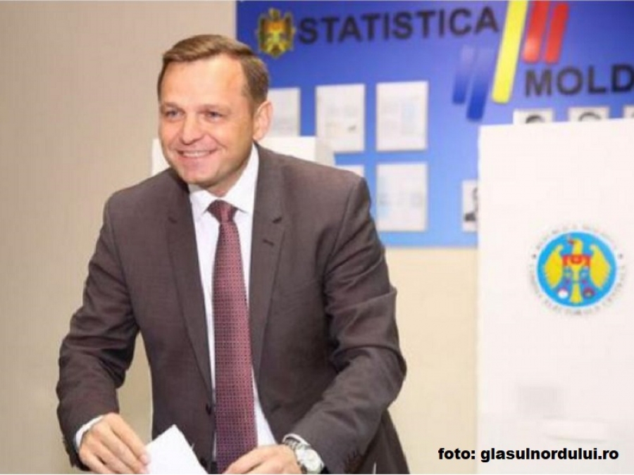 ANDREI NĂSTASE &Icirc;NDEAMNĂ LA PREZENȚĂ MASIVĂ LA VOT