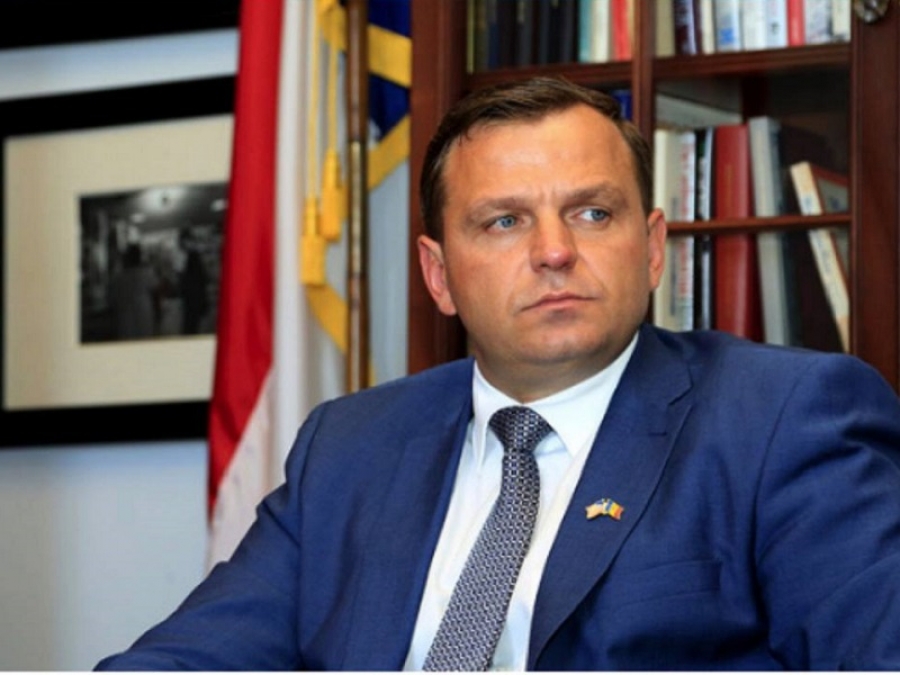 ANDREI NĂSTASE: Scrisoare către comunitatea internațională