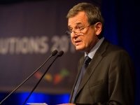 MARIAN JEAN MARINESCU, PLEDOARIE PENTRU DREPTURILE ROM&Acirc;NILOR DIN UCRAINA